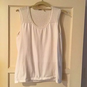 Elie Tahari sleeveless sweater